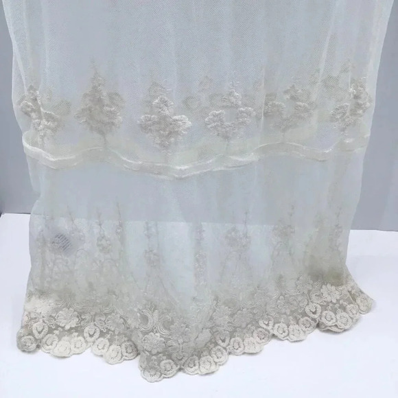 Castro Ornate Ecru Lace Infant's Christening Gown 2/M Baptism Baby's Photoshoot - Picture 8 of 14